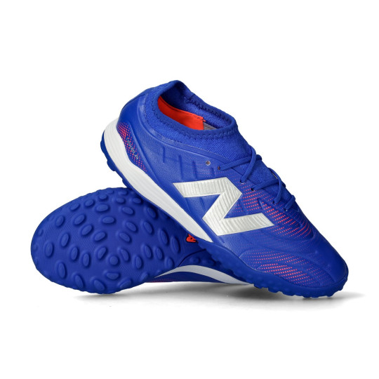Taco de fútbol New Balance Tekela Team Low Laced Turf V5 Niño