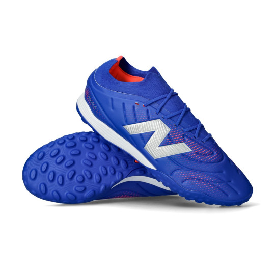 Taco de fútbol New Balance Tekela Team Turf V5