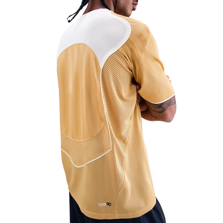 camiseta-nike-total-90-drifit-club-goldsummit-whitesummit-white-1