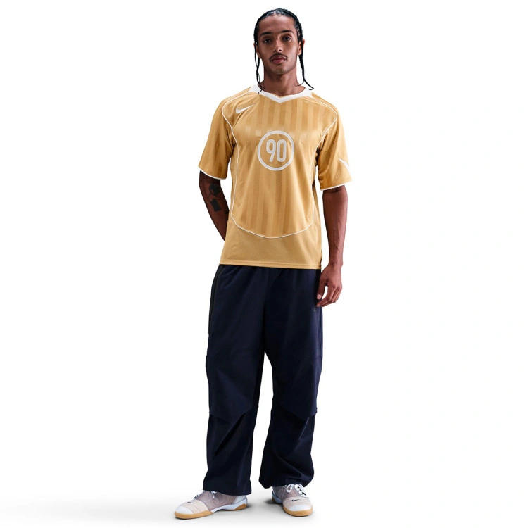 camiseta-nike-total-90-drifit-club-goldsummit-whitesummit-white-3