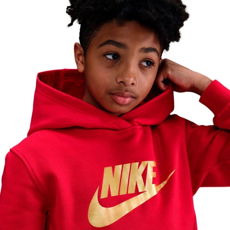 sudadera-nike-club-fleece-nino-university-red-metallic-gold-3