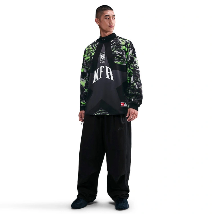 camiseta-nike-goalkeeper-korea-black-black-white-4