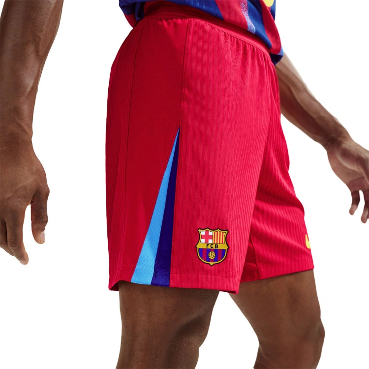 pantalon-corto-nike-pro-fc-barcelona-cuarta-equipacion-2025-2026-salsa-red-gym-blue-university-blue-opti-yell-2