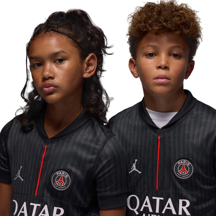 camiseta-nike-psg-cuarta-equipacion-2025-2026-nino-off-noir-black-pearl-pink-2