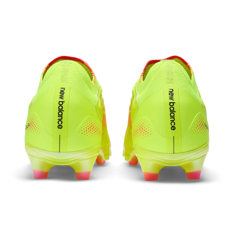 bota-new-balance-tekela-v5-elite-1st-edition-yellow-4