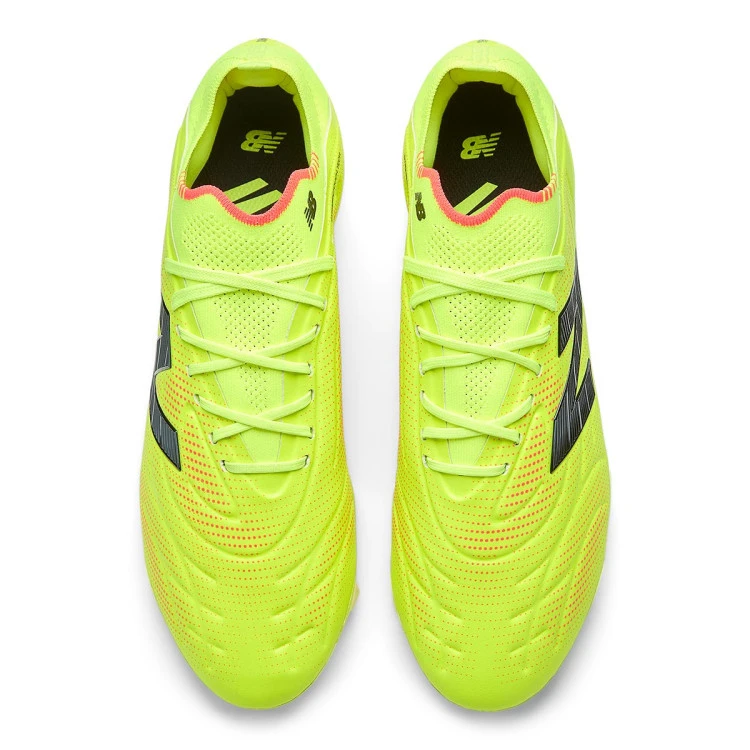 bota-new-balance-tekela-v5-elite-1st-edition-yellow-5
