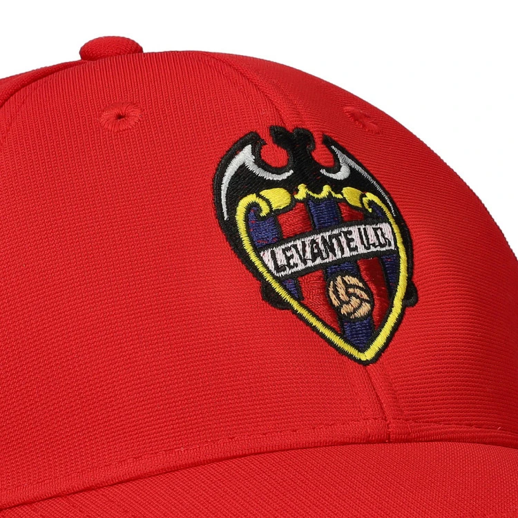 gorra-levante-ud-escudo-levante-2025-2026-rojo-3