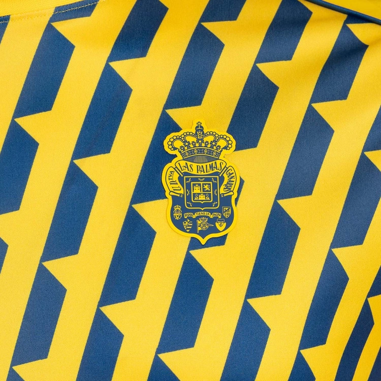 camiseta-hummel-las-palmas-pre-match-2025-2026-nino-yellow-5