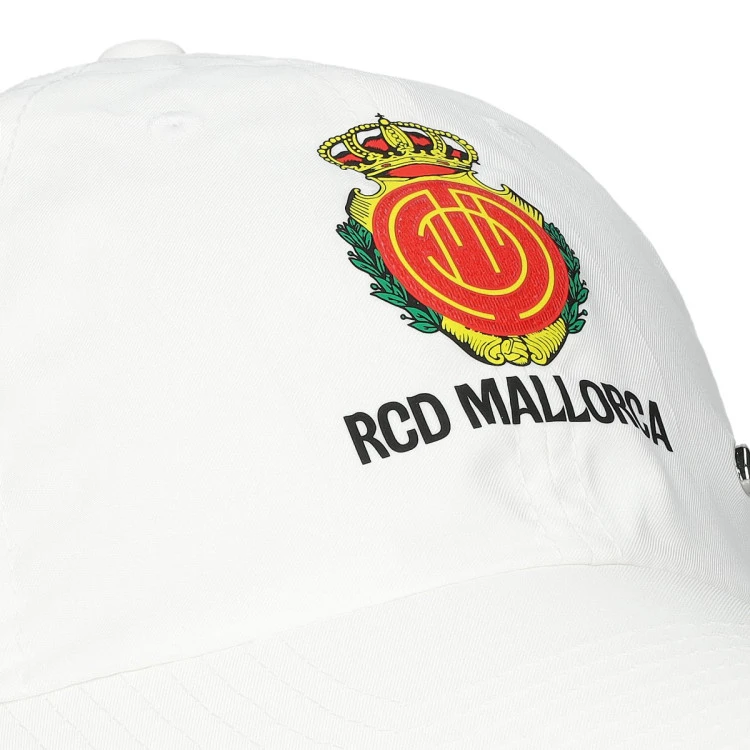 gorra-nike-rcd-mallorca-metal-swoosh-blanco-3