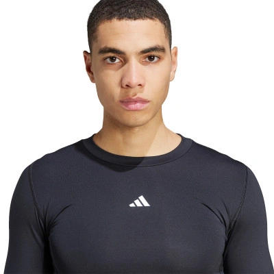 adidas Camiseta Techfit — foto 4