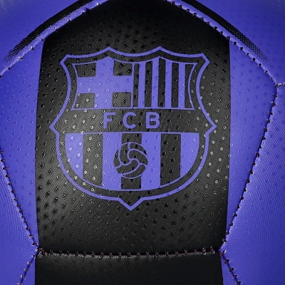 Nike F.C. Barcelona x Kobe Bryant Pitch Ball Persian Violet/Black/Black — foto 3