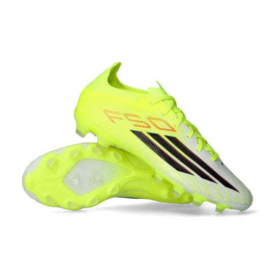 Chuteira adidas F50 Pro MG