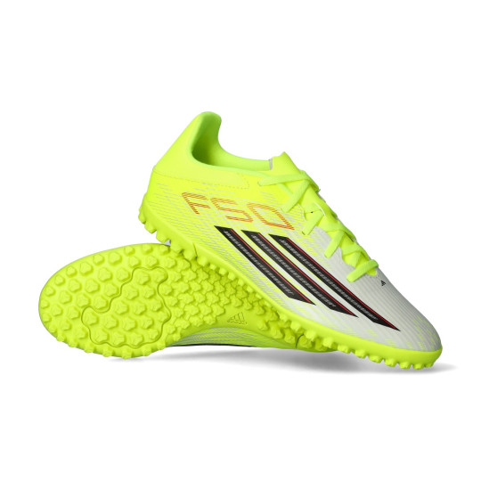 Chuteira adidas F50 Club Turf