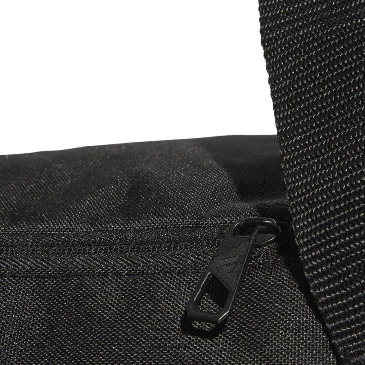 adidas-tiro-duffle-small-24,75l-black-white-5
