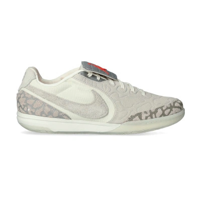 Tenis futsal Tiempo Street Gato x Jordan