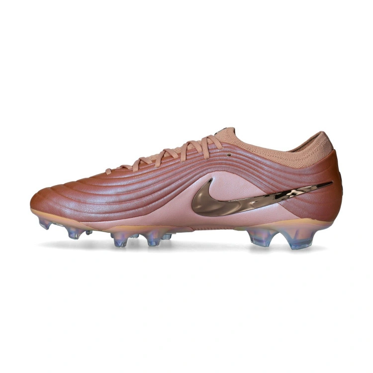 bota-nike-tiempo-maestro-elite-fg-le-mtlc-red-bronzemtlc-rose-gold-2