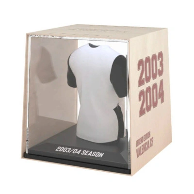 Valencia CF Retro 2003-2004 Jersey Display Case