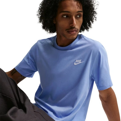 Nike Camiseta Sportswear Club Tee — photo 3