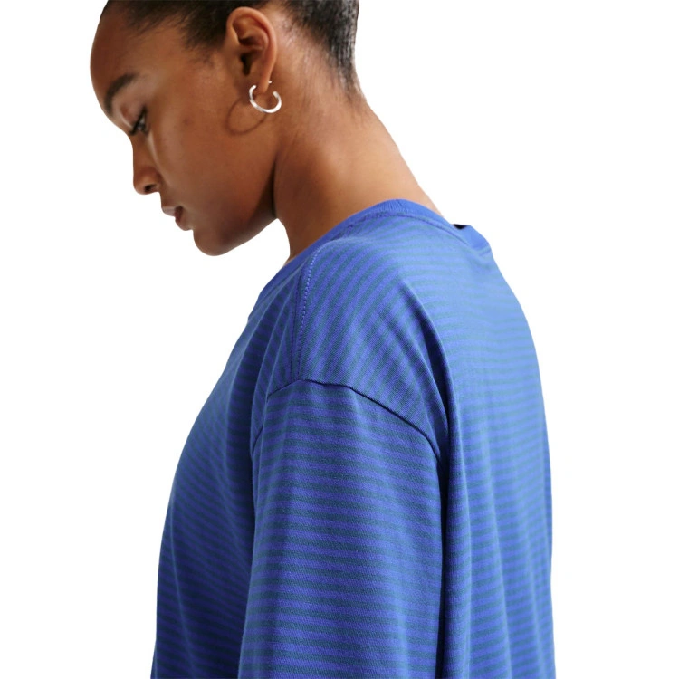 camiseta-nike-sportswear-stripe-mujer-lapis-3