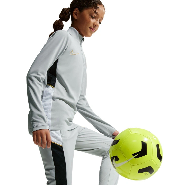 sudadera-nike-dri-fit-academy-25-lt-smoke-grey-black-white-metallic-gold-4