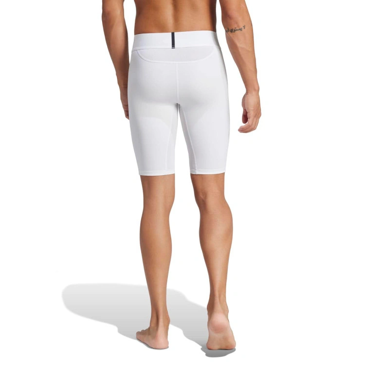 malla-corta-adidas-techfit-white-1
