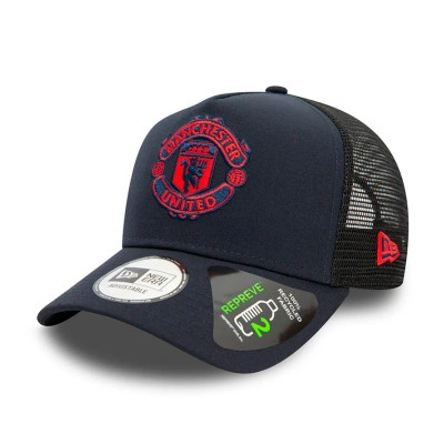 Manchester United Crest Seasonal 9FORTY E-Frame Trucker Cap