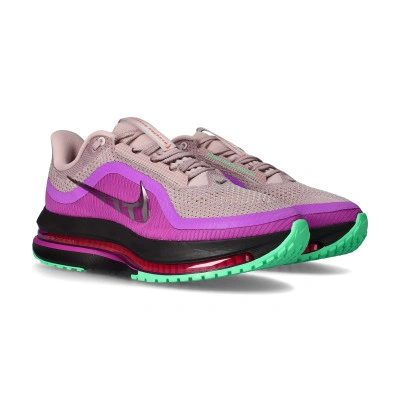 Pegasus Premium Faith Kipyegon Mujer