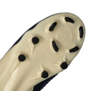 OUTSOLE-3