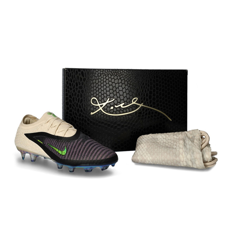 Football Boots Nike Phantom 6 Low Elite FG Kobe Phantom-Black