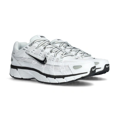 Tenis Nike P-6000