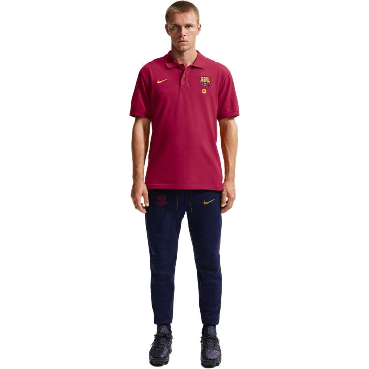 polo-nike-fc-barcelona-fanswear-2026-2027-noble-red-noble-red-mineral-yellow-full-spon-3