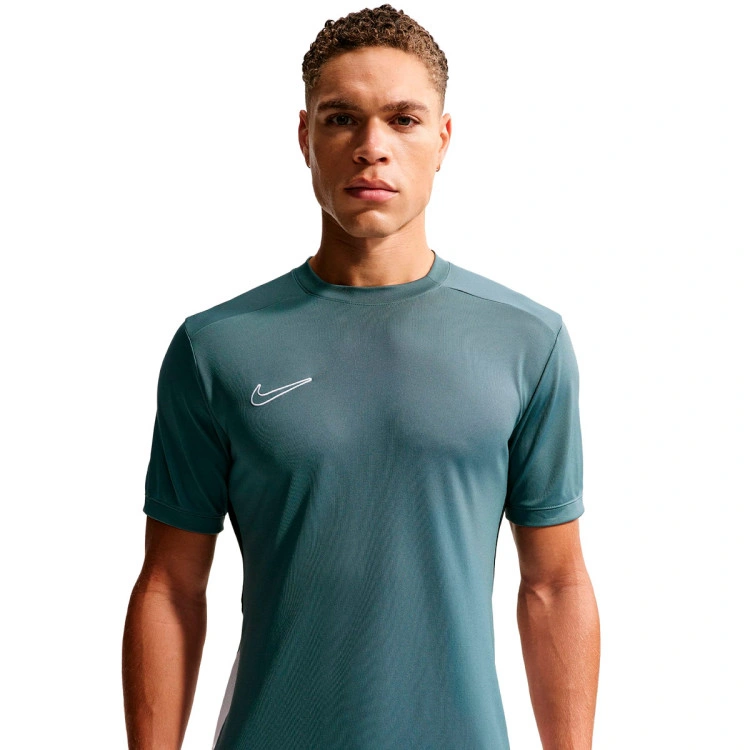 camiseta-nike-academy-25-mineral-slate-black-white-white-2