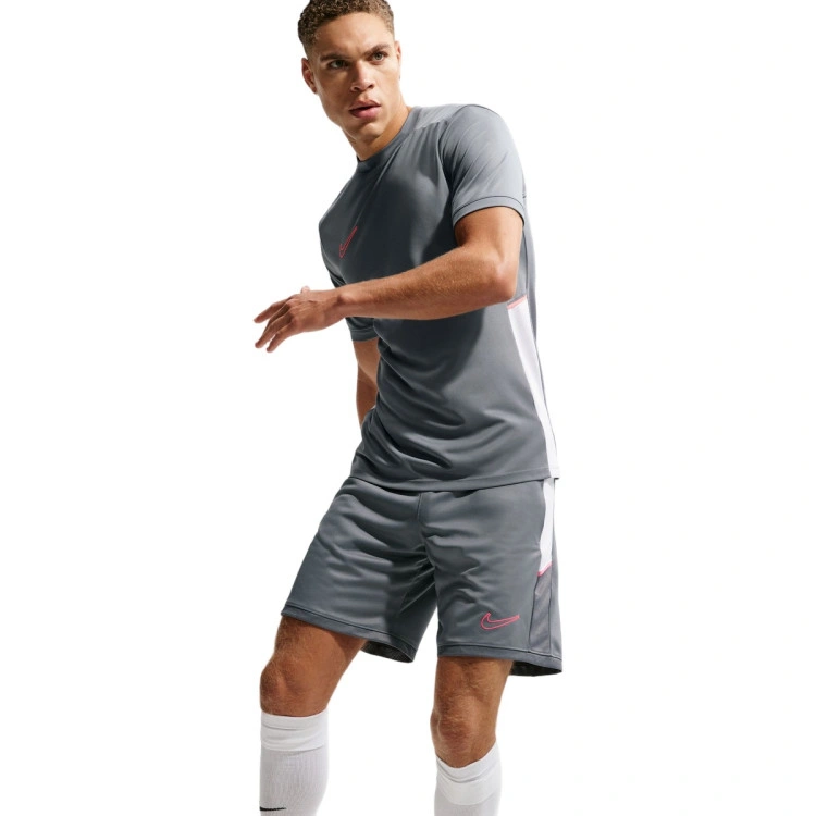 pantalon-corto-nike-academy-25-smoke-grey-white-hot-punch-hot-punch-2