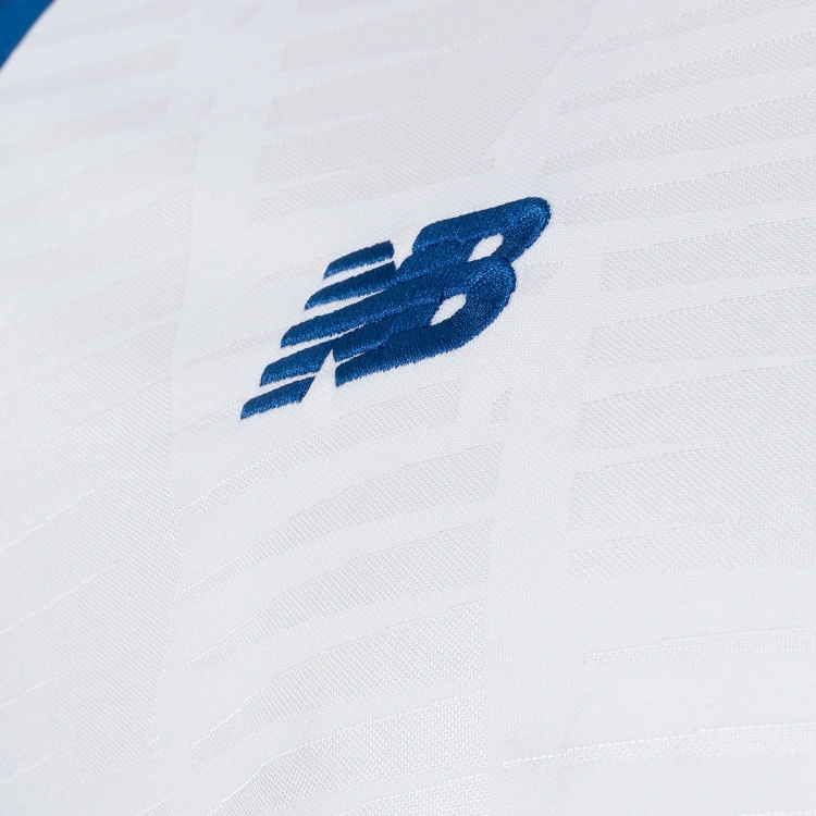 camiseta-new-balance-fc-porto-fanswear-2026-2027-blue-4