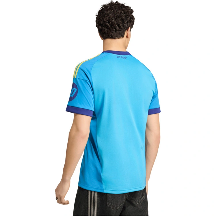camiseta-adidas-real-madrid-segunda-equipacion-portero-2026-2027-app-sky-rush-1