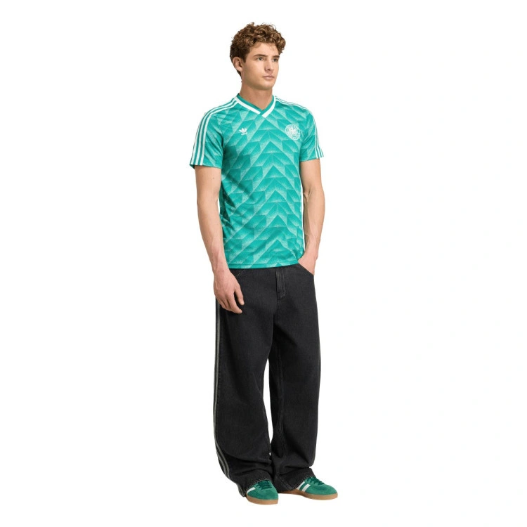 camiseta-adidas-germany-dfb-edicion-especial-1990-power-green-4