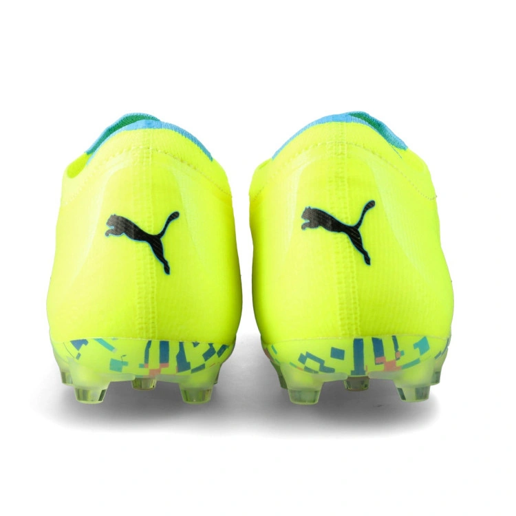 bota-puma-ultra-nitro-7-ultimate-advanced-level-mg-white-blue-pink-yellow-4