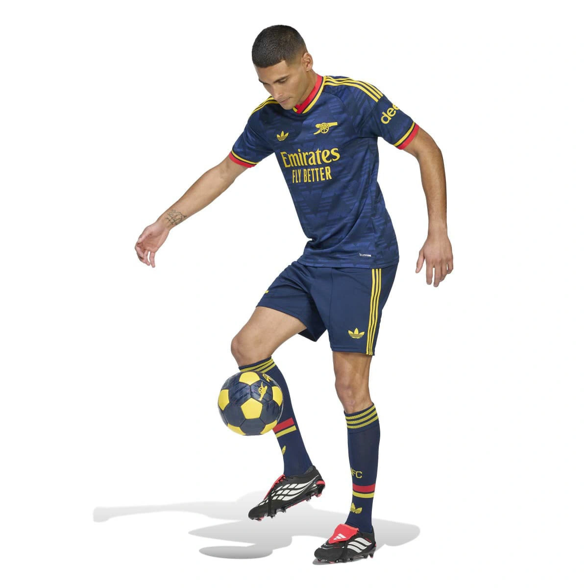 pantalon-corto-adidas-arsenal-fc-segunda-equipacion-2026-2027-collegiate-navy-4