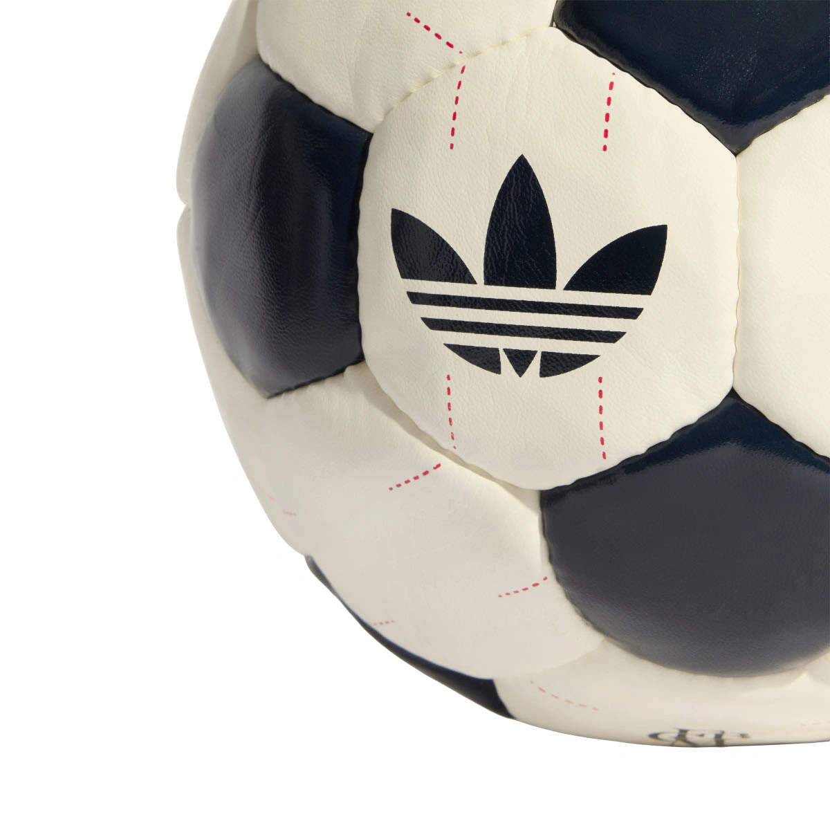 balon-adidas-fc-bayern-2026-2027-white-solid-grey-3