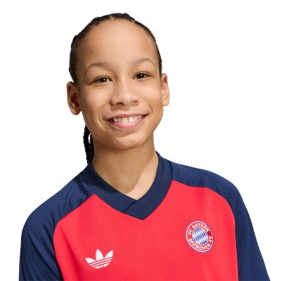 adidas Camiseta calentamiento FC Bayern 26/27 infantil — foto 4