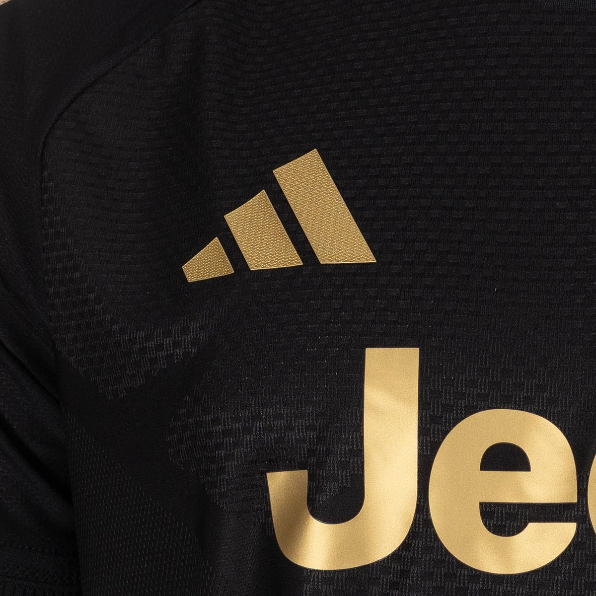 camiseta-adidas-juventus-tercera-equipacion-authentic-2026-2027-black-4
