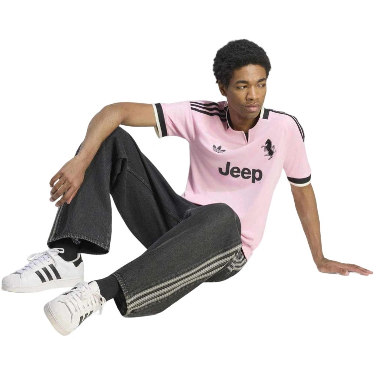 camiseta-adidas-juventus-segunda-equipacion-2026-2027-true-pinkblack-4