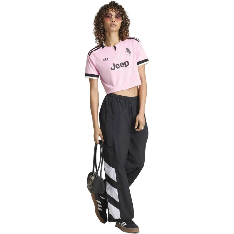 camiseta-adidas-crop-top-juventus-segunda-equipacion-2026-2027-mujer-true-pinkblack-4