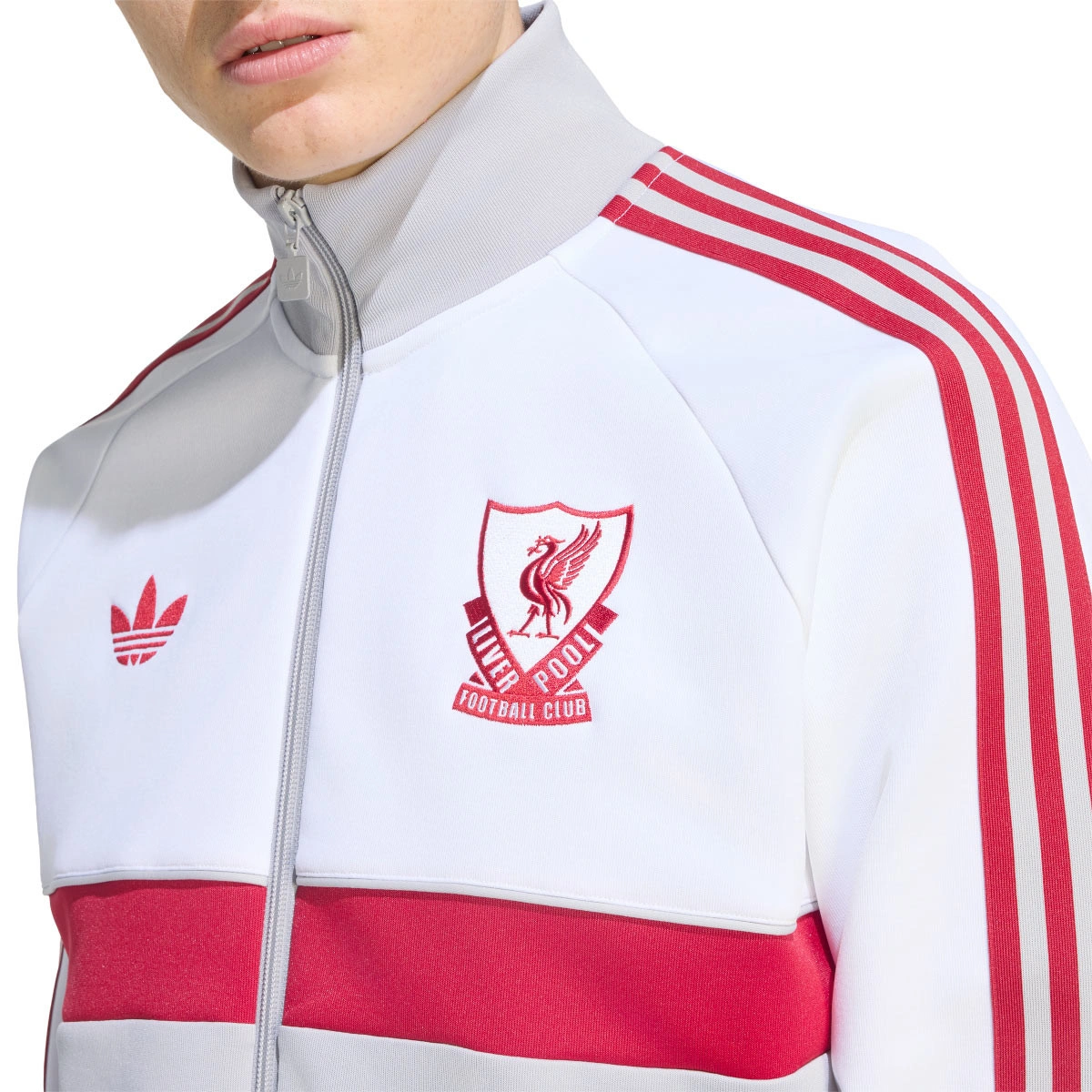 chaqueta-adidas-liverpool-fc-pre-match-away-2026-2027-white-grey-two-2