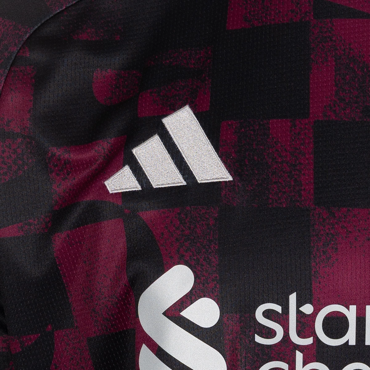 camiseta-adidas-liverpool-fc-tercera-equipacion-2026-2027-nino-black-4