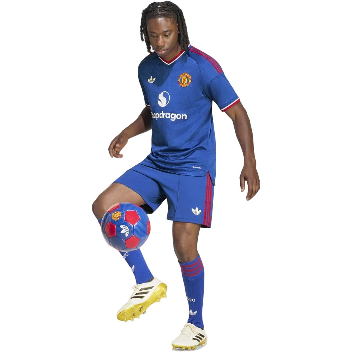 camiseta-adidas-authentic-manchester-united-segunda-equipacion-2026-2027-team-royal-blue-3