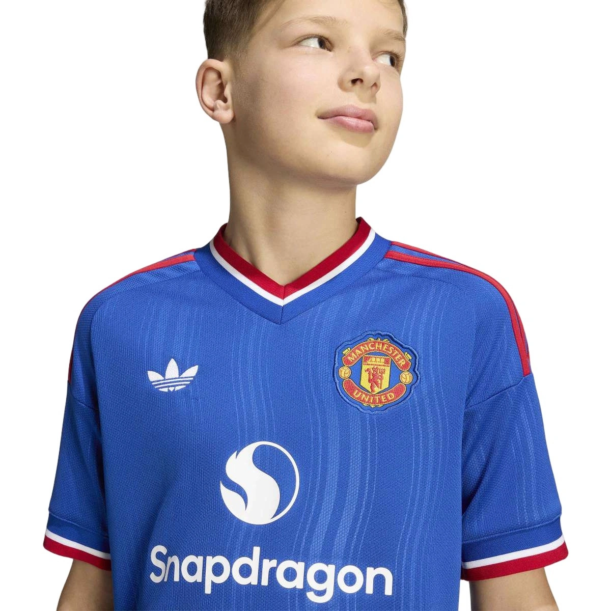 camiseta-adidas-manchester-united-segunda-equipacion-2026-2027-nino-team-royal-blue-2