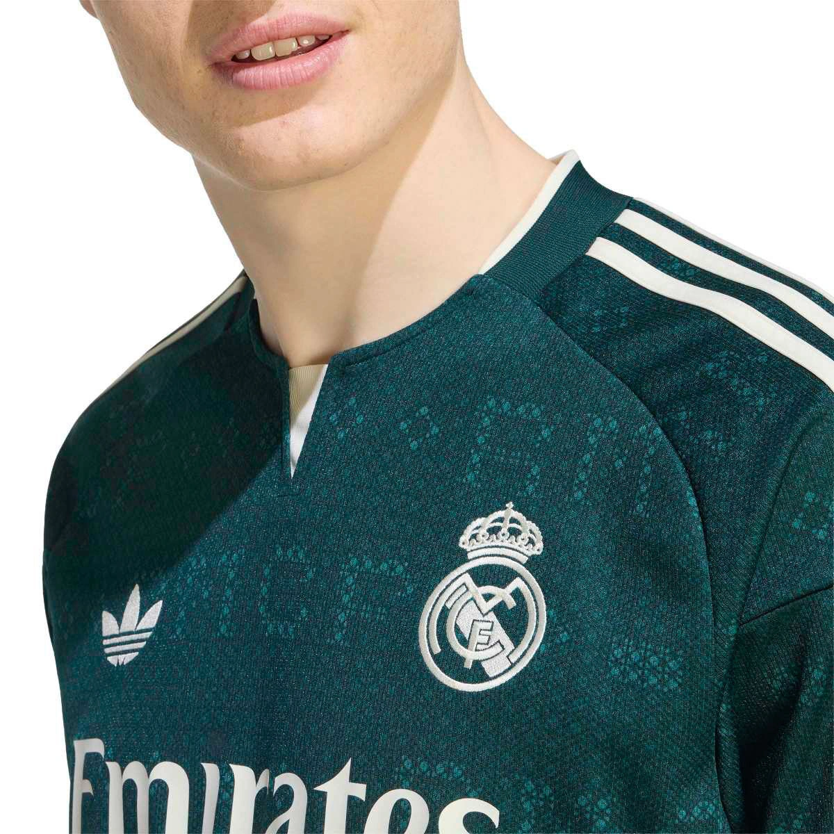 camiseta-adidas-real-madrid-segunda-equipacion-2026-2027-aurora-ivy-2