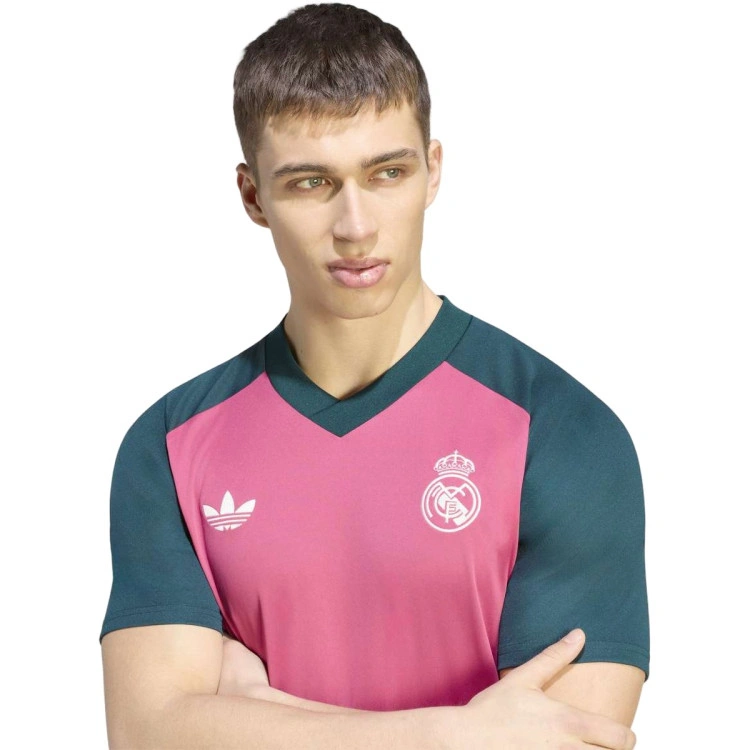 camiseta-adidas-real-madrid-pre-match-away-2026-2027-wild-pinkaurora-ivy-2