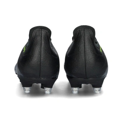 Taco de fútbol Predator League SG